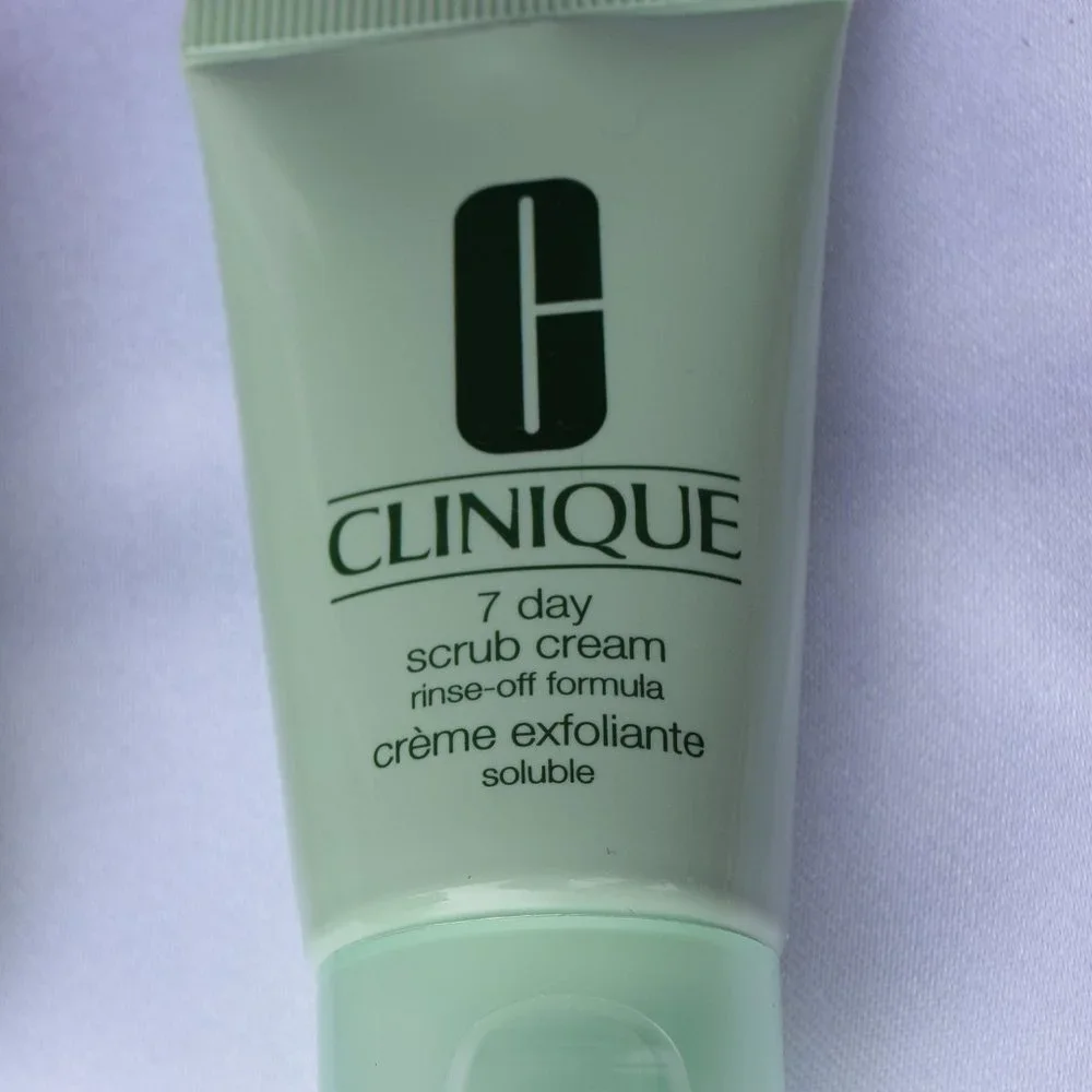 Clinique Beauty Set-Purple Pouch,Scrub,Concentrate,Lip,Mascara & Remover-7pc-NEW